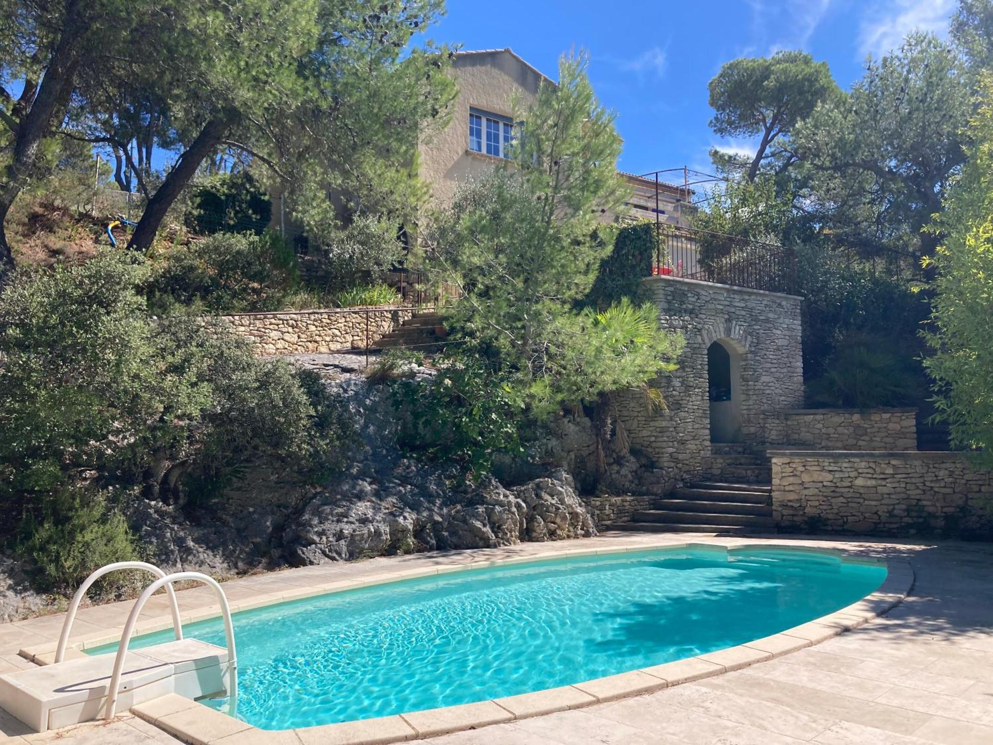 Le Gite Sous Les Pins Les Taillades Luaran gambar